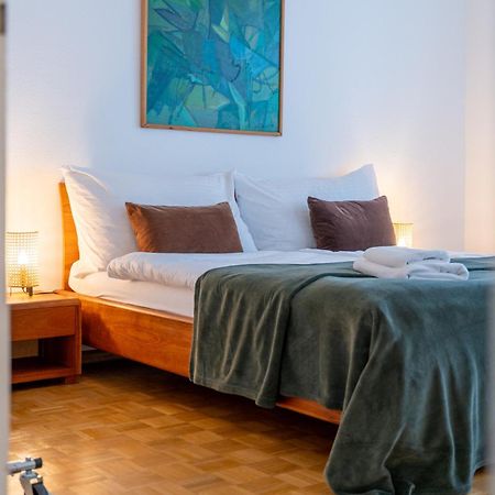 Gemuetliche Grosse Wohnung Naehe Uni بازل المظهر الخارجي الصورة