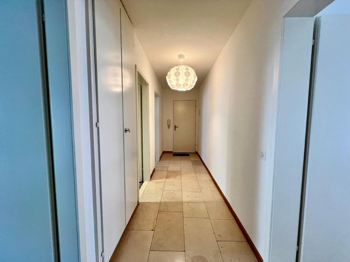 Gemuetliche Grosse Wohnung Naehe Uni بازل المظهر الخارجي الصورة
